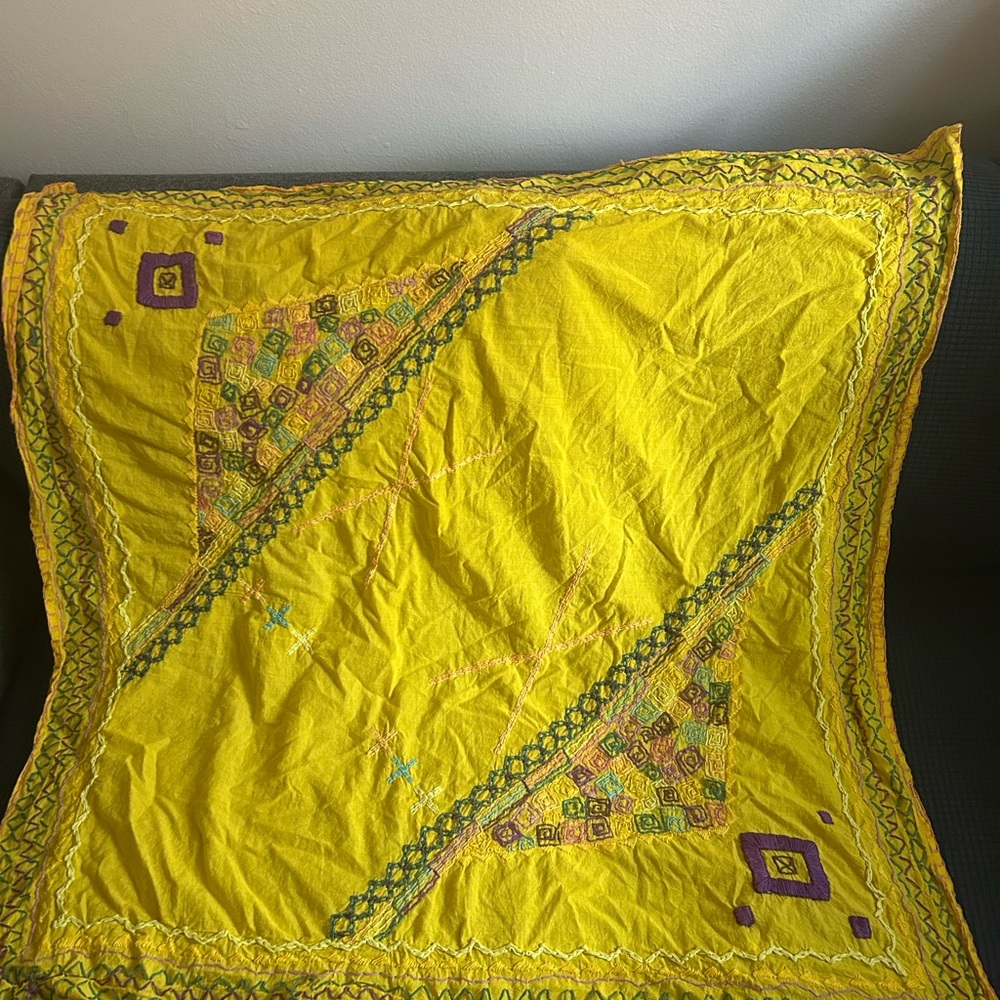 Erfurt Tucher Yellow Embroidered Scarf